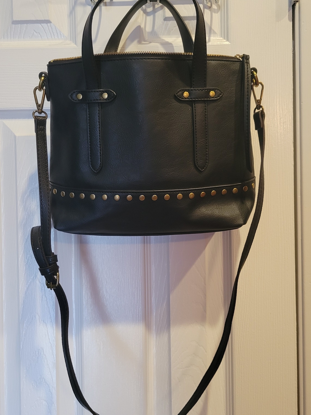 Fossil Black Studded Leather Tote Bag - Classic Everyday Carry